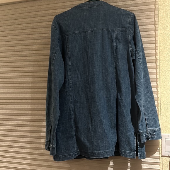 Light Jean jacket - Picture 3 of 4